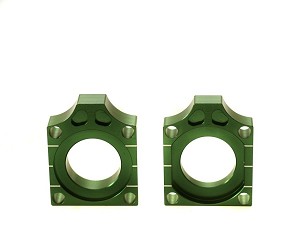 ACCEL ZATEZAČ ZADNJE OSOVINE SA ŠRAFOM KAWASAKI KXF 250 '17-18 BOJA ZELENA (KPL.-2KOM.) - PROMOCIJA