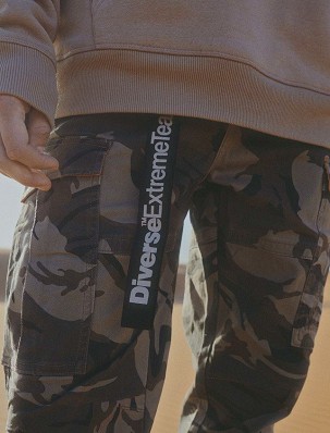 DIVERSE PROMOCIJA EXTREME TEAM PANTALONE DKR CARGO 09 BOJA KAMO VELIČINA 34