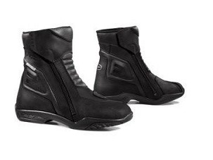 FORMA ČIZME LATINO DRY BOJA CRNA VELIČINA 40