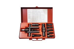 BUZZETTI SET ALATA / IZVLAKAČ LEŽAJEVA KARTERA MOTORA