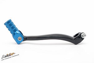 ACCEL POLUGA PROMENE MENJAČA YAMAHA YZF 250/400/426/450 '98-'05, WRF 250/400/426/450 '98-'06 ALUMINIJUMSKA BOJA CRNA, ZAVRŠETAK PLAVA