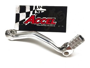 ACCEL POLUGA PROMENE MENJAČA YAMAHA YZ 125/250 '05-'25, FANTIC XE / XX 125 '21-'25 ALUMINIJUMSKA BOJA SREBRNA (LCA4305)