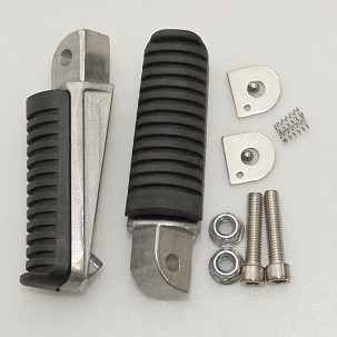 BIKETEC PARTS SET PAPUČICA (PAPUČICE) PUTNIKA KOMPLETAN SA NOSAČIMI YAMAHA FJR 1300 '01-19, FZ1 '06-15, FZ6 '04-15, XJ6 '09-16, XJR 1200/1300 '94-18, (ZAMENA ORIGINALA)