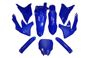 UFO 2025/11 KOMPLET PLASTIKE (FULL KIT) SA ŠTITNICIMA TELESKOPA (AMORTIZERA) YAMAHA YZF 250 '24-'26, BOJA PLAVA