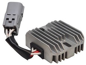 DZE REGULATOR NAPONA YAMAHA YFM 350 WARRIOR '02-'04; YMF WOLVERINE '02-'05 (OEM 4KB-81960-10)