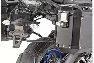 KAPPA NOSAČ KOFERE BOČNE MONOKEY CAM SIDE YAMAHA Tracer 900 / Tracer 900 GT (18-19) - POD KOFERE KFR K'FORCE I KVG K'VOYAGER ALU