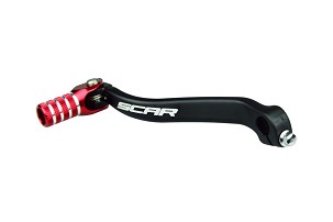 SCAR RACING POLUGA PROMENE MENJAČA SUZUKI RMZ 450 '08-'25 BOJA CRNA/CRVENA