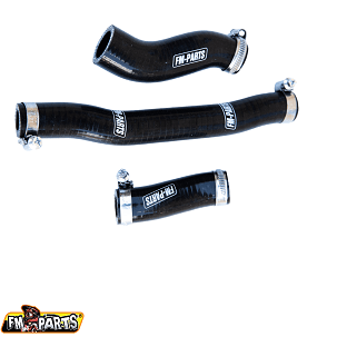 FM-PARTS SILIKONSKA CREVA HLADNJAKA KTM EXC 250/300 TPI '20-'23, HUSQVARNA TE/TEI 250/300 TPI '20-'23 ,GAS-GAS EC 250/300 TPI '20-'23 BOJA CRNA
