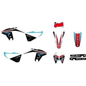 BLACKBIRD RASPRODAJA KOMPLET NALEPNICA (FOLIJA) FANTIC XX XE '21-'22 DREAM 4 BOJA CRNA BELA CRVENA PLAVA