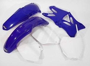 UFO KOMPLET PLASTIKE YAMAHA YZ 125 '06-'14, YZ 250 '06-'14 BOJA OEM '06-12 (BELA/PLAVA) (YA302E999)