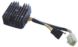 TOURMAX REGULATOR NAPONA SUZUKI DR 350 SE '90-'99, DR 250SE '90-'95, FL 125 '07-'09 (OEM: 32800-14D11) (MADE IN JAPAN)