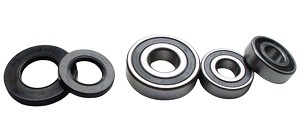 TOURMAX LEŽAJEVI TOČKA ZADNJEG SA SEMERINZIMA SUZUKI GSF 600 BANDIT '95-'03, GSX -R 600W '92-'93, RF 600R '93-'97, GSF 650 BANDIT '05-'12, GSX 650F '08-'16, SFV 650 GLADIUS '09-'16, SV 650 '03-'15, GSX-R 750W '92-'95 (MADE IN JAPAN)