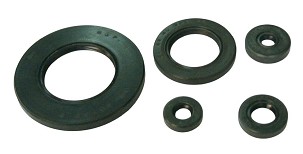 TOURMAX KOMPLET (SET) SEMERINGA MOTORSKIH YAMAHA XS 400 MAXIM/SECA '82-83 (MADE IN JAPAN)