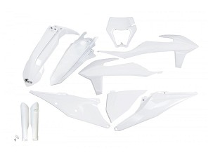 UFO KOMPLET PLASTIKE (FULL KIT) SA ŠTITNICIMA TELESKOPA (AMORTIZERA) KTM EXC 125 '20-'21, EXC 250 / 300 TPI '20-'23, EXC-F 250 / 350 / 450 / 500 '20-'23 BOJA BELA