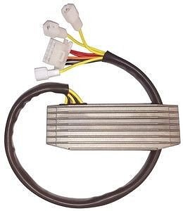 DZE REGULATOR NAPONA SUZUKI VS 700 INTRUDER '85-'87; VS 750 INTRUDER '88-'91; SUZUKI VS 800 '92-'97 (32800-38A00) (ESR752)
