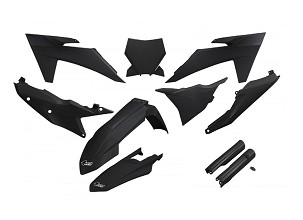 UFO KOMPLET PLASTIKE (FULL KIT) SA ŠTITNICIMA TELESKOPA (AMORTIZERA) KTM SX 125 / 250 / 300 TBI '23-'24, SX-F 250 / 350 / 450 '23-'24 BOJA CRNA