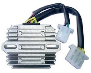 DZE REGULATOR NAPONA HONDA CB 650 '79-'82; CBX 400F '85; CBX 750F '84-'86 (31600-460-731) (ESR190)