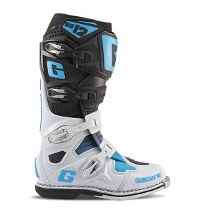 GAERNE ČIZME CROSS/ENDURO MODEL SG-12 LIMITED EDITION BLACK/WHITE/CAROLINA BLUE BOJA BELA/CRNA/PLAVA VELIČINA 46