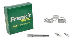 FRENKIT MOTO 2026/05 KOMPLET PLOČICA ZA FIKSIRANJE, KLINOVA I OSIGURAČA KOČIONE ČELJUSTI NISSIN PREDNJA YAMAHA BT 1100 BULDOG '02-'07, FZ1 FAZER '06-'13, FZ6 / S2 FAZER '04-'10, TDM 900 '02-'10, T-MAX 500 / 530 '07-'19