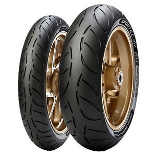 METZELER KOMPLET GUMA (4042800/23) 120/70ZR17 SPORTEC M7 RR (M) (58W) TL M/C PREDNJI DOT 2023 + (2450500/23) 190/55ZR17 SPORTEC M7 RR (75W) TL M/C ZADNJI DOT 2023
