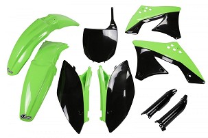 UFO KOMPLET PLASTIKE (FULL KIT) SA ŠTITNICIMA TELESKOPA (AMORTIZERA) KAWASAKI KXF 250 '09- '12 BOJA OEM (ZELENA/CRNA) (KA212E999)