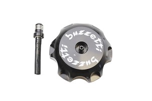 BUZZETTI ČEP SIPANJA GORIVA YAMAHA 63MM (SADRŽI ODZRAČNIK ČEPA GORIVA) BOJA CRNA