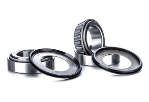 FACTORY LINKS 2026/01 LEŽAJEVI GLAVE RAMA SA ZAPTIVAČIMA HONDA CR 125 / 250 '93-'07, CRF 250 R '04-'09, CRF 250 X '04-'13, CRF 450 R '02-'08, CRF 450 X '05-'14, TM EN / MX / SMR 125 / 144 / 250 (22-1010) LOW FRICTION - MANJI OTPOR KOTRLJANJA